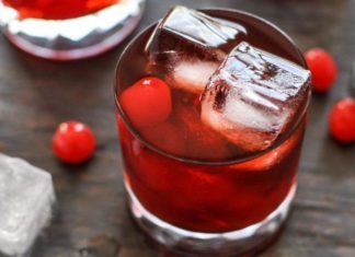 Ouzo Cherry Twister