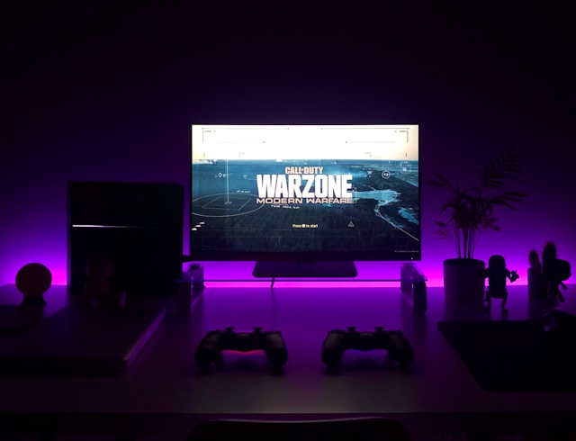 gaming screen warzone